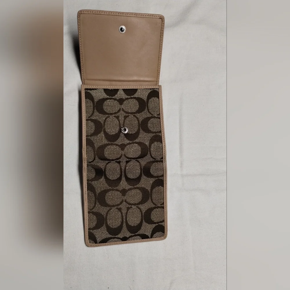 Coach Signature Brown Wallet - Picture 6 of 13